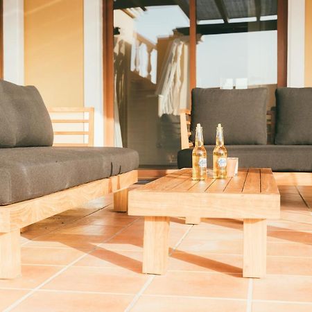 Moderne Villa Met Verwarmd Zwembad In Corralejo Eksteriør bilde