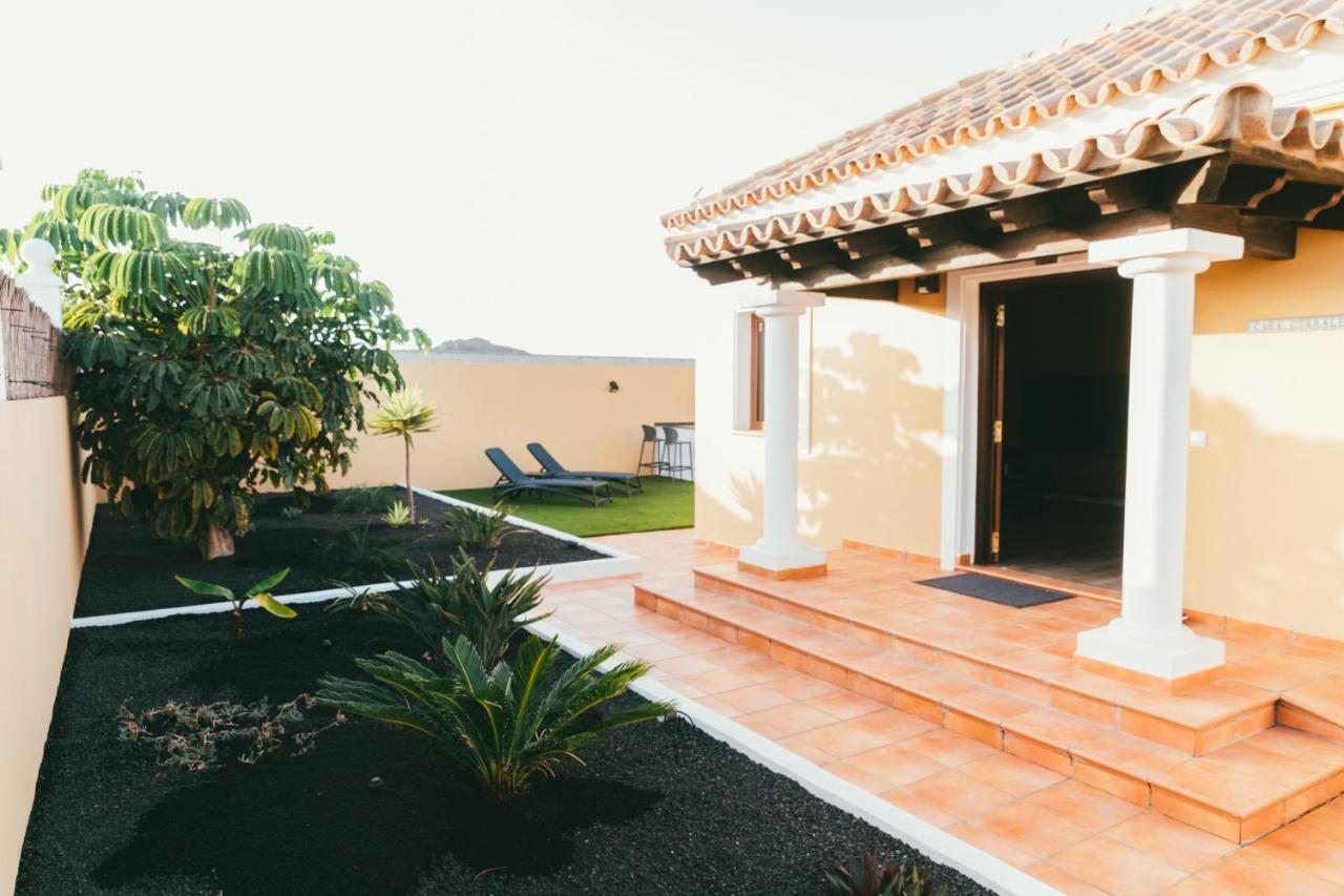 Moderne Villa Met Verwarmd Zwembad In Corralejo Eksteriør bilde
