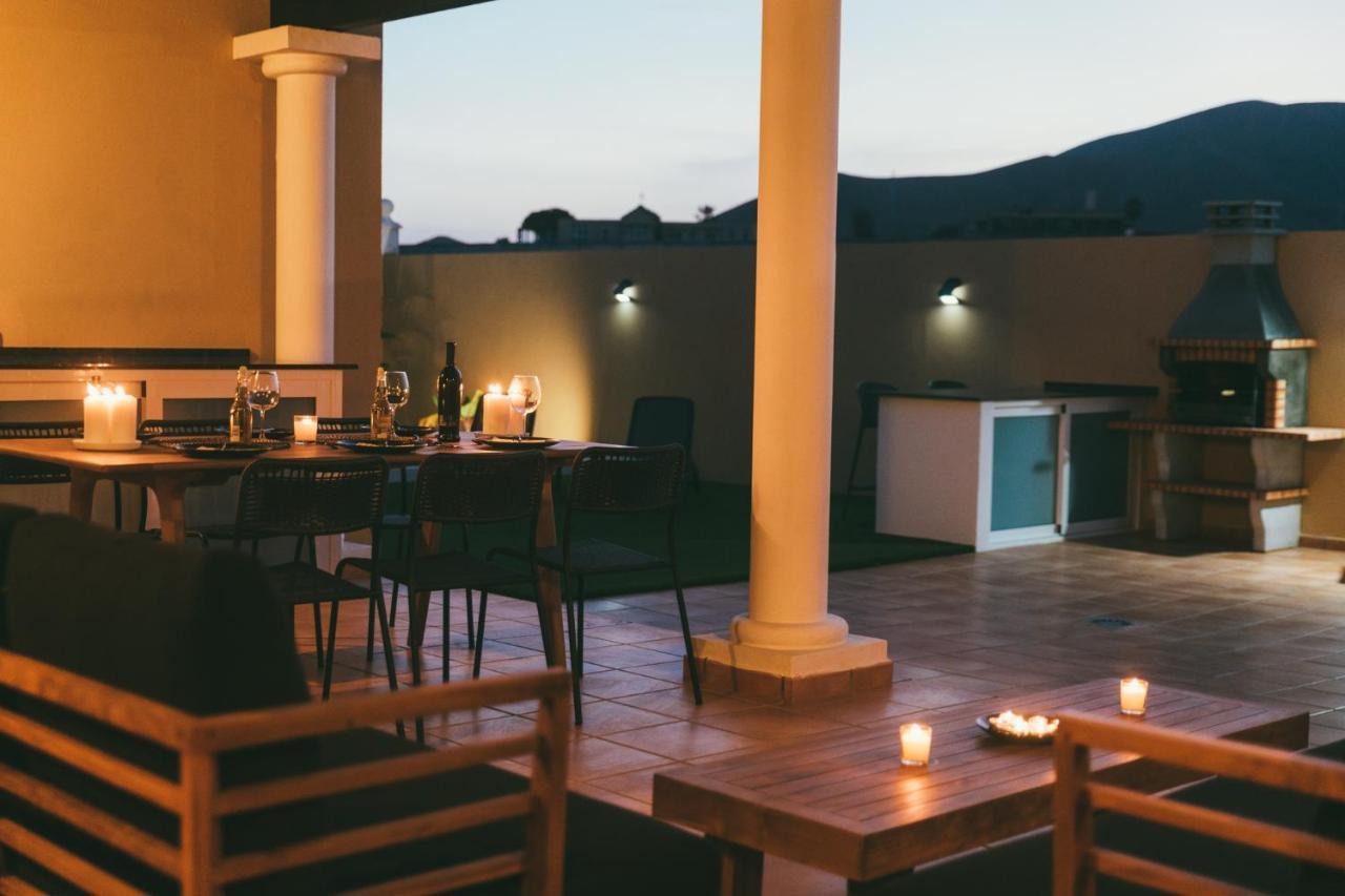 Moderne Villa Met Verwarmd Zwembad In Corralejo Eksteriør bilde